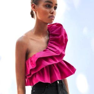 NWT Zara Asymmetrical Ruffled Crop Top